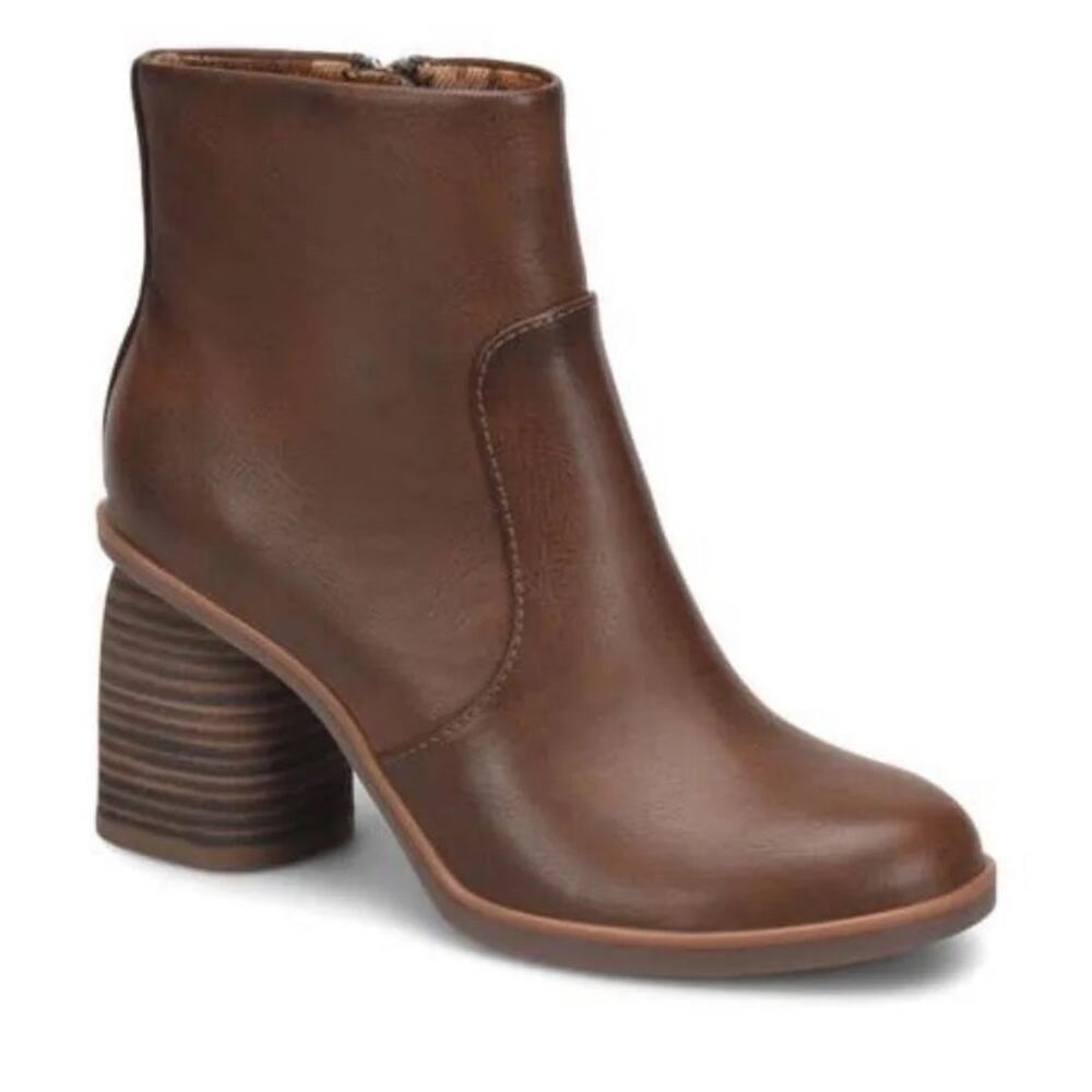 Korks Destiny Brown Faux Leather Block Heel Ankle Booties‎ Size 8.5M